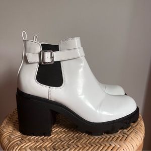 Mix No. 6 Videl Chelsea Boots (White)